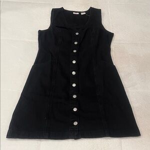 Levi’s Girlfriend Dress
